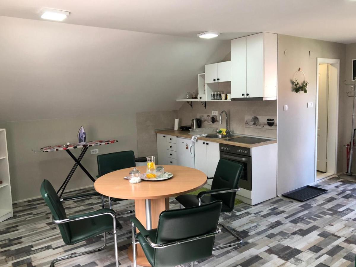 Apartmani Joma Баина Баща Екстериор снимка