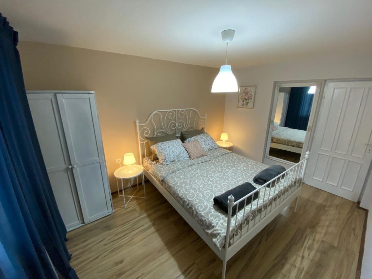 Apartmani Joma Баина Баща Екстериор снимка